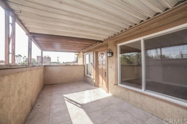 Building Photo - 927 Junipero Dr
