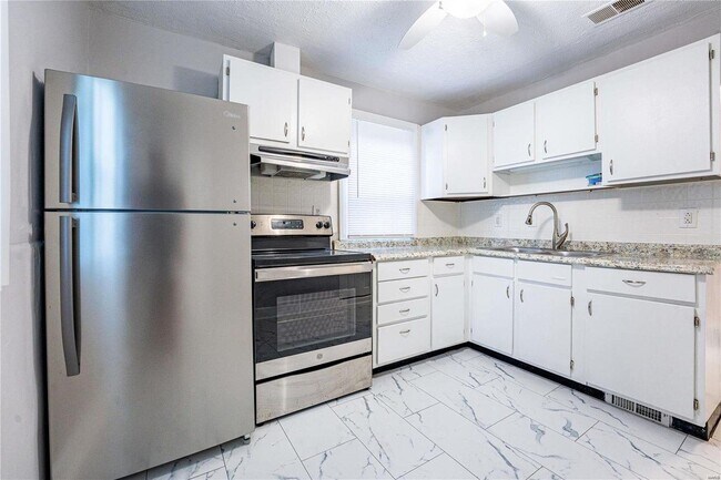 Foto del edificio - 5222 Fletcher St