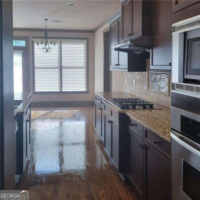 Building Photo - 5230 Habersham Hills Dr