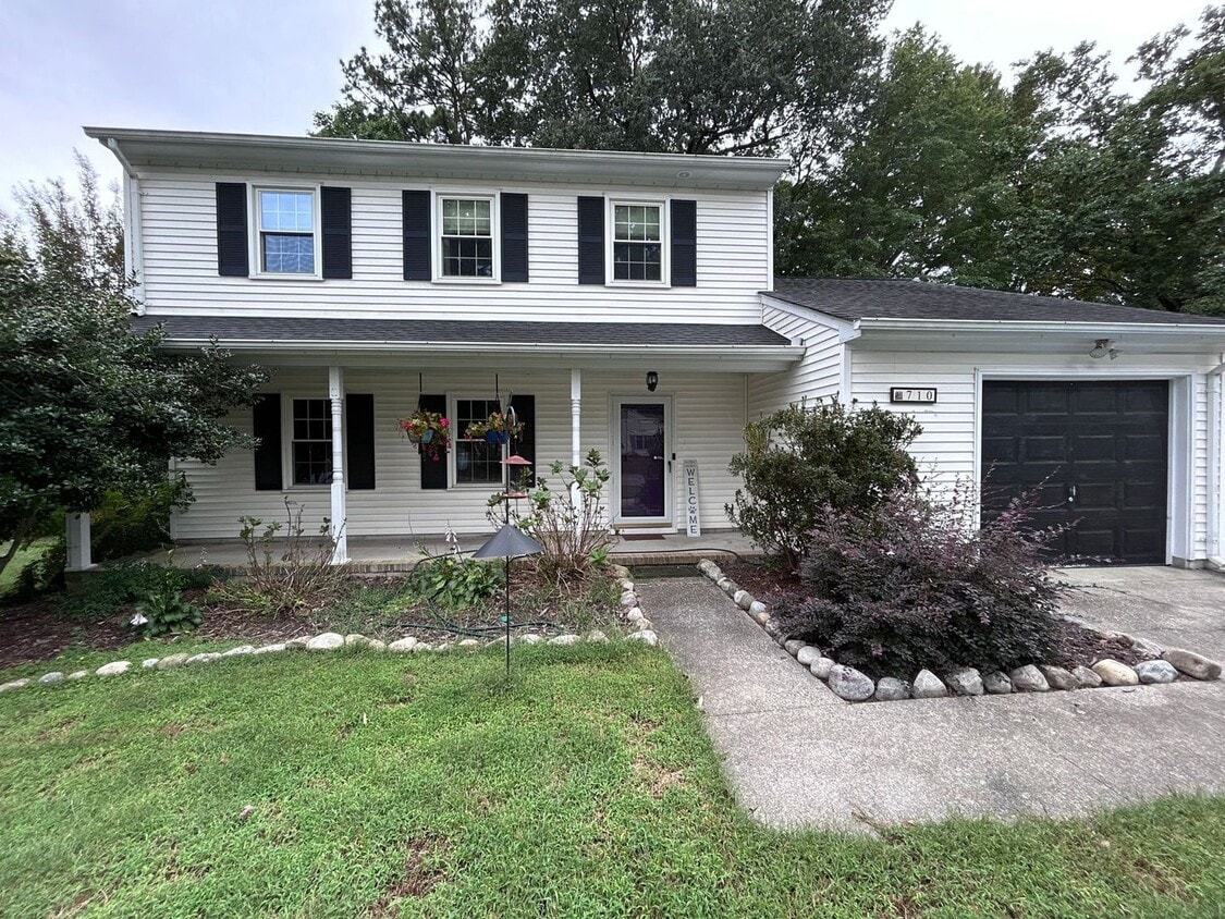 Primary Photo - 710 Carywood Ln