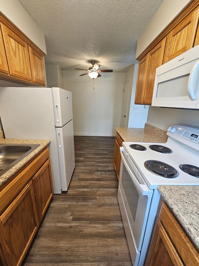 Interior Photo - Parkwood Apartments