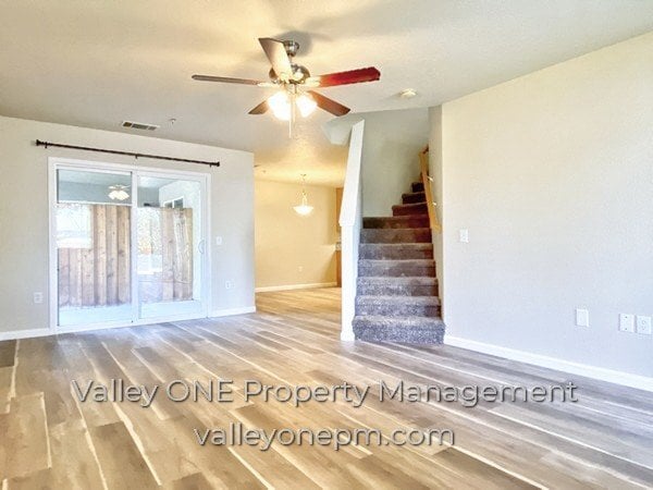 Building Photo - COMING SOON! Private Ground Floor Townhome in Desirable Complex with Attached 2 Car Garage