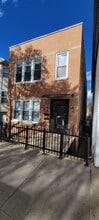 Building Photo - 1712 W 21St Pl