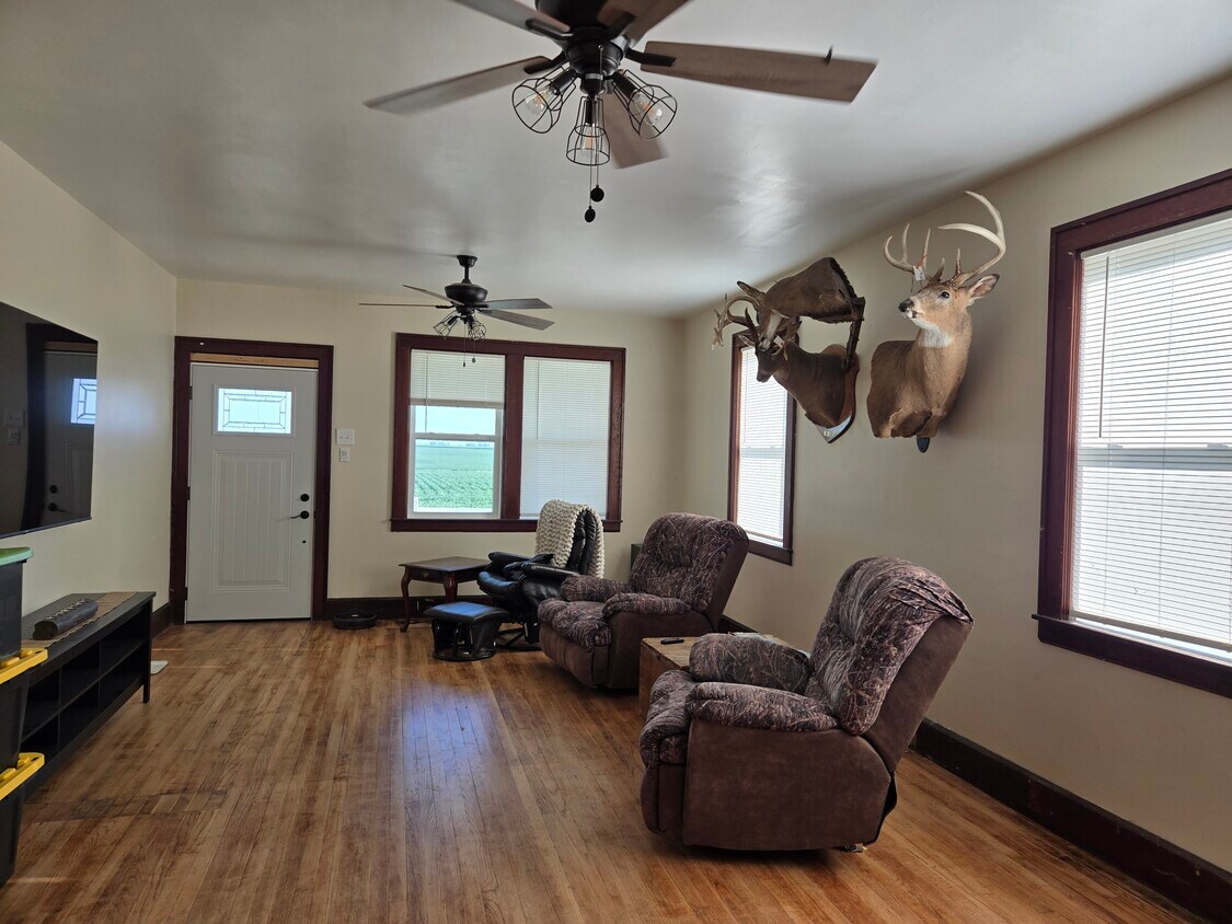 Foto del edificio - 1749 N 1950th Ave