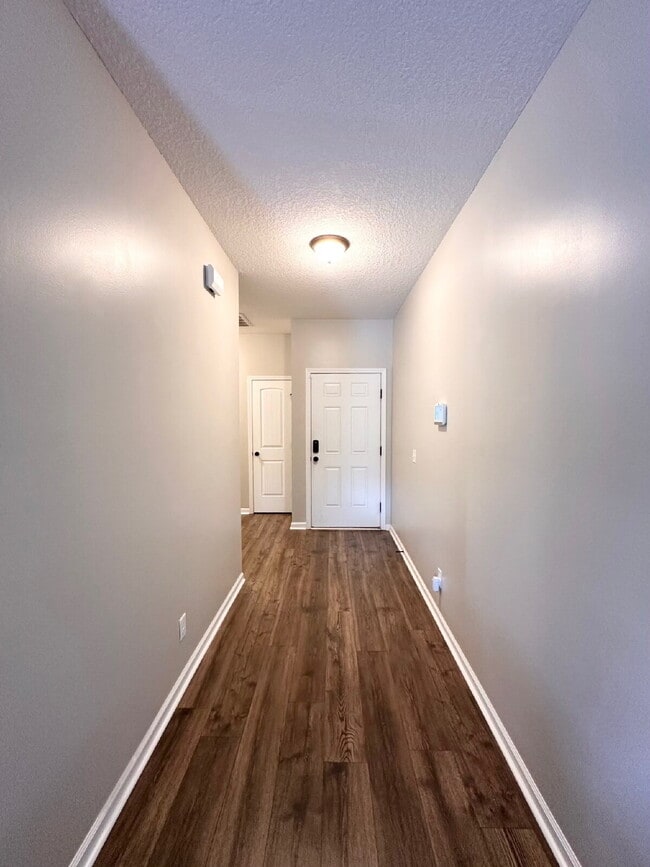 Building Photo - Home for Rent