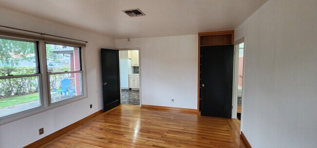 Foto del edificio - 6330 9th Ave