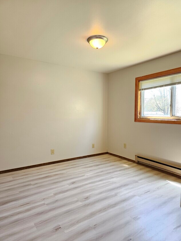 Building Photo - 4903 Aspen St