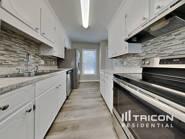Foto del edificio - 413 Serpentine Rd
