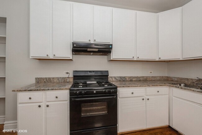 Building Photo - 6327 S Throop St