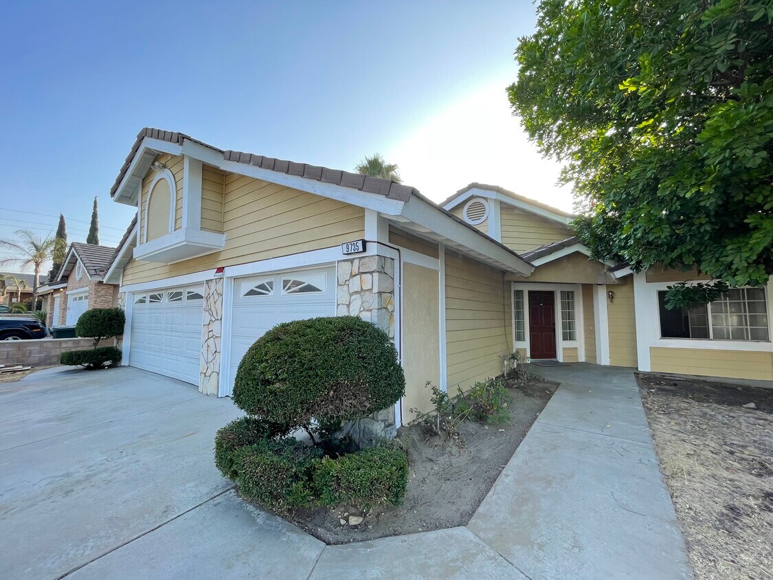 33 Apartments for Rent in Fontana, CA Westside Rentals