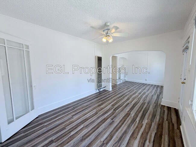 Building Photo - 3521 1/2 Mont Clair Street