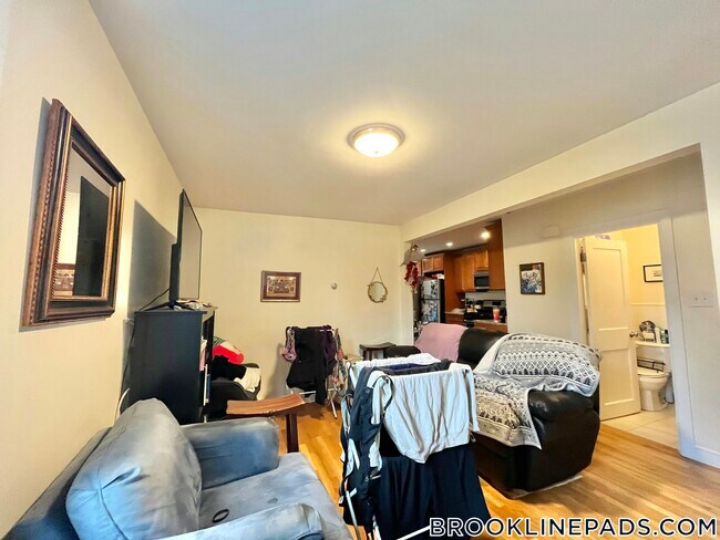 Foto del edificio - 11 Leverett St