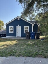 Building Photo - 504 Leland Ave