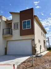 Building Photo - 119 Ave Ventana
