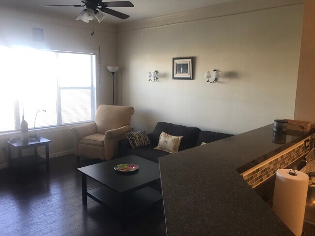 Foto del edificio - 4802 51st St W