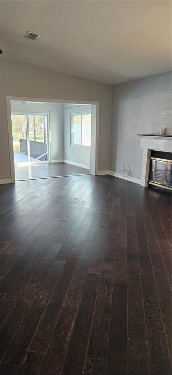 Foto del edificio - 2075 N Keene Rd