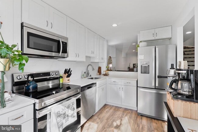 Building Photo - 2120 Whisperwood Glen Ln