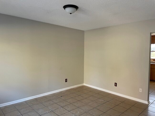 Living Room - 133 Fairview Dr NW