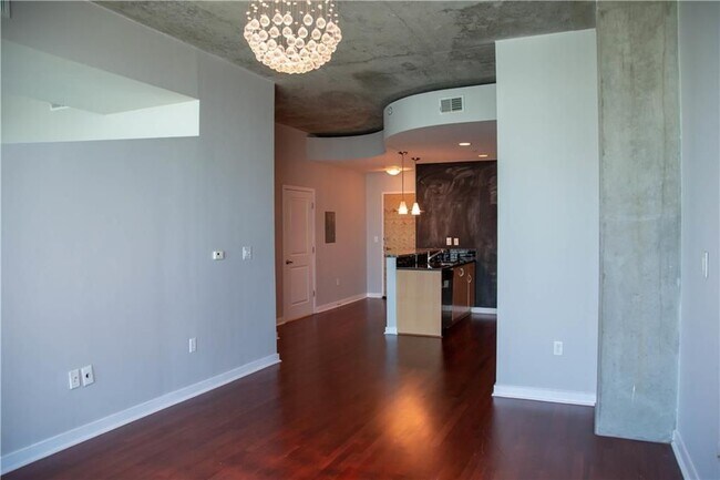 Foto del edificio - 400 W Peachtree St NW