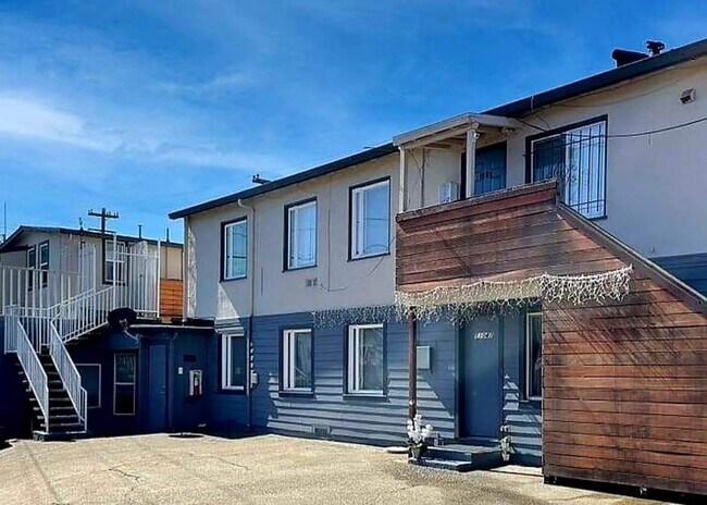 Foto del edificio - 11056 San Leandro St