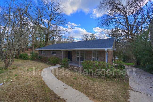 Building Photo - 175 Park Rd