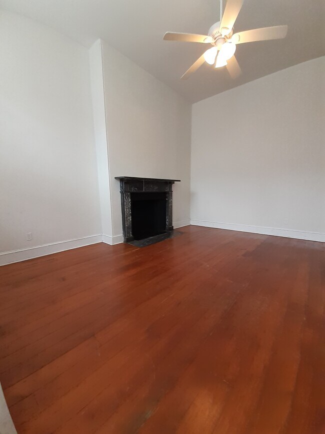 Foto del edificio - 719 Pine St