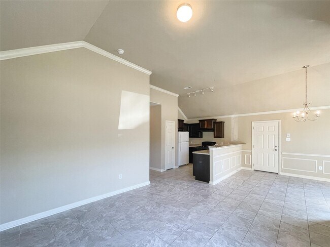 Foto del edificio - 8031 Canyon St