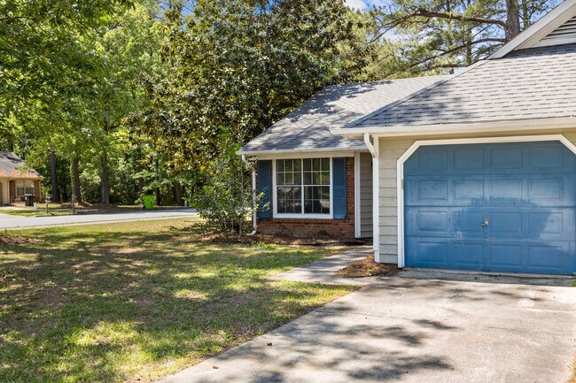 Foto del edificio - 1501 Fairfax Ln