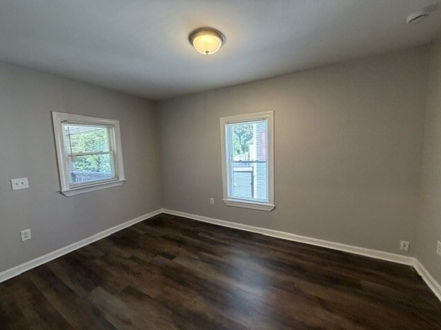 Building Photo - 274 River St