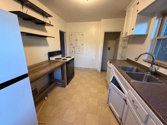 Cocina - 3648 Ames St