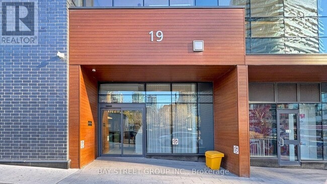 Building Photo - 19 Western Battery Rd