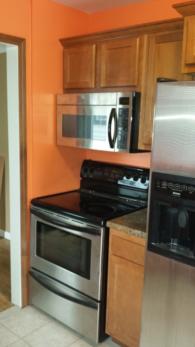 Kitchen 2 - 3532 Rushland Ave