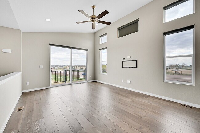 Foto del edificio - $2,095.95 2 Beds | 2 Bath, Single Family Home in Colorado Springs with Deck / Balcony!