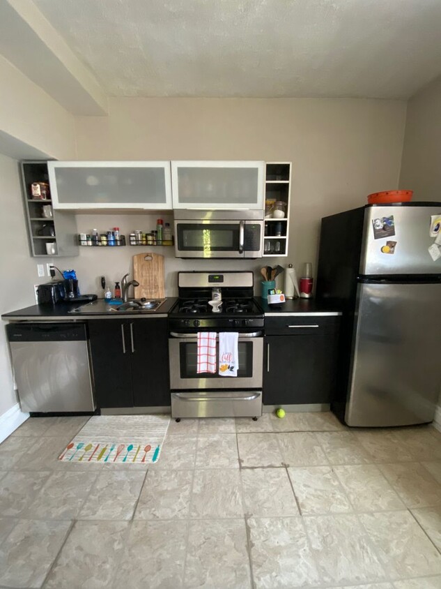 Foto principal - 2647 S 18th St