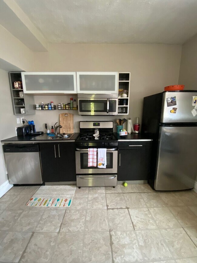 Foto del edificio - 2647 S 18th St