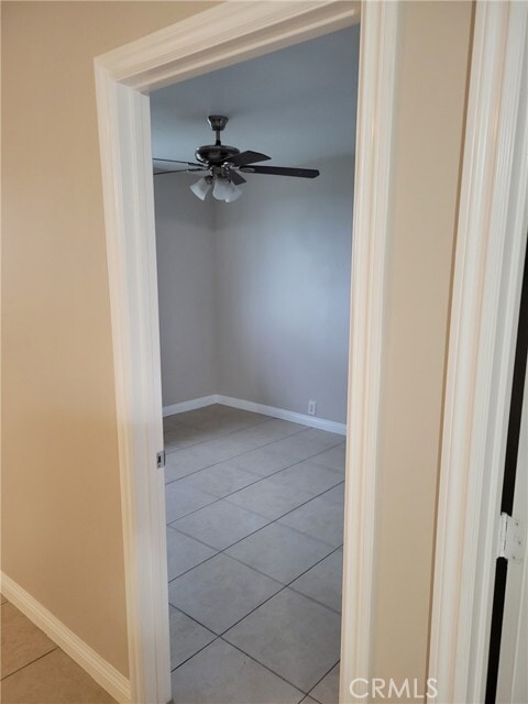 Building Photo - 972 E Olive St