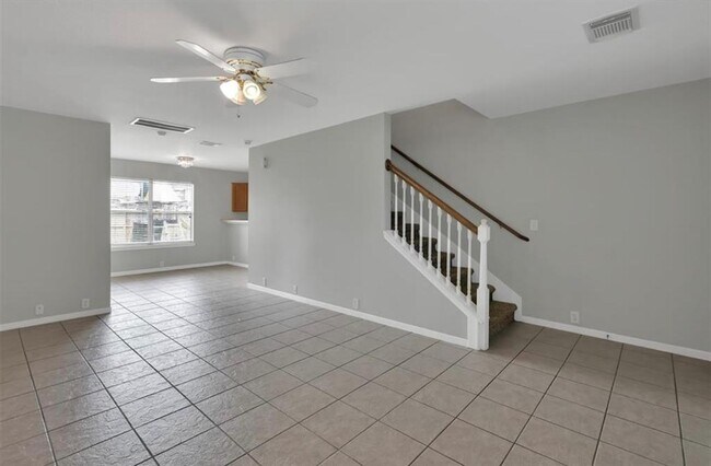 Building Photo - 635 Cypresswood Trce