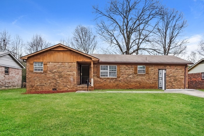 Primary Photo - Great 3 Bedroom in Huntsville