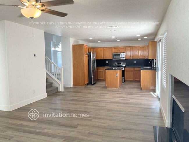Building Photo - 8141 Shoreham St