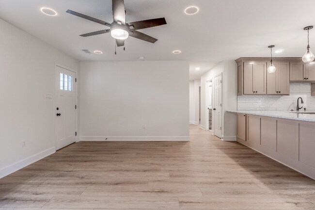 Foto del edificio - 402 Jefferson St