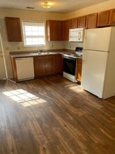 Building Photo - 2020 Merrick Dr