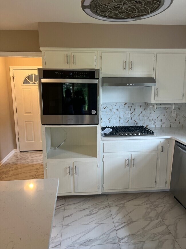 Foto del edificio - 1451 Snapfinger Rd