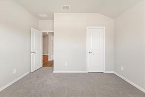 Building Photo - 2213 Mustang Wy