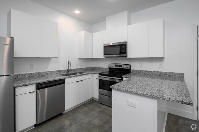 1 bed, 1 bath, 700 sq ft - St. John Flats II