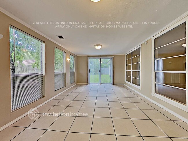 Building Photo - 2850 Mayflower Landing Ct