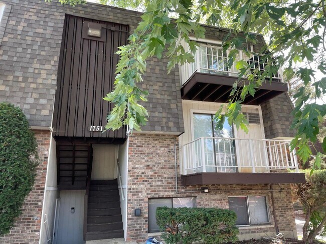 Foto del edificio - 1751 Felten Rd