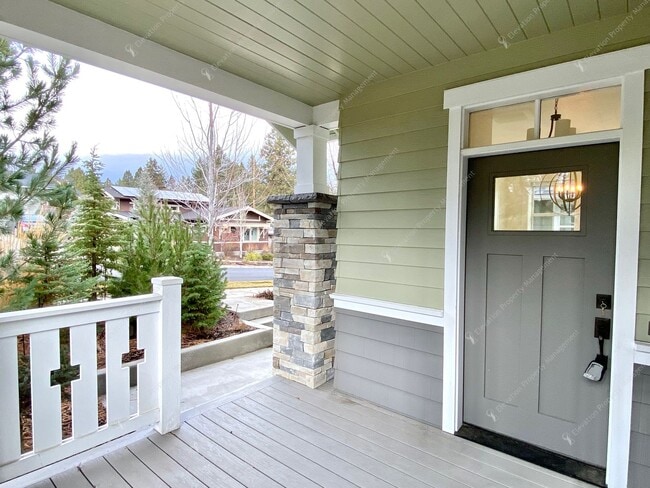 Foto del edificio - Stunning 2 BR home in Northwest Crossing