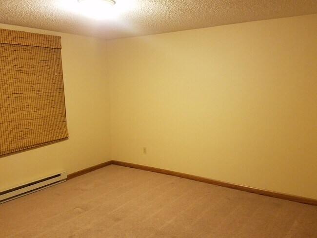 Foto del edificio - 604 8th Ave NE