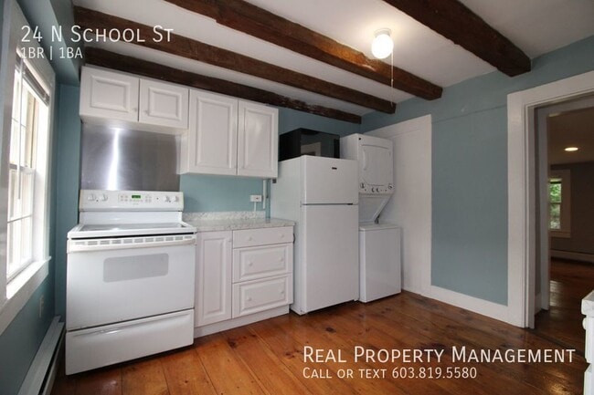 Building Photo - Portsmouth 1 Bedroom with Office on the Ed...