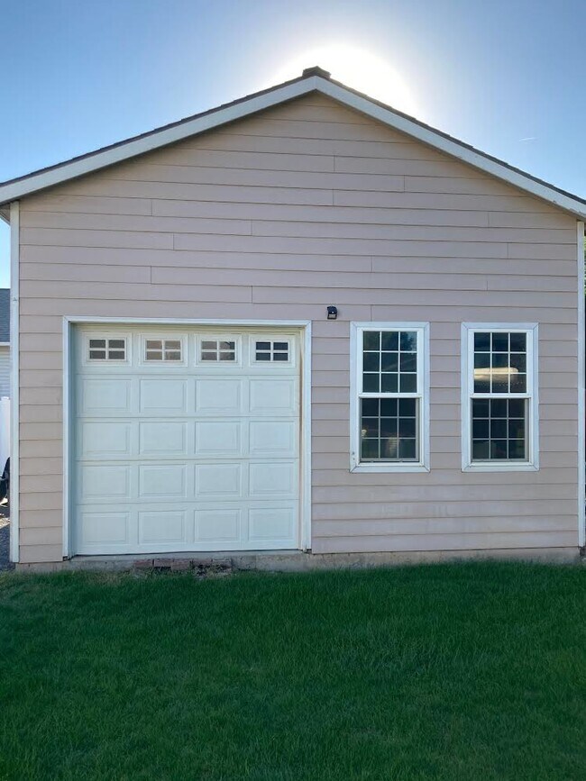 3714 11th St E, Lewiston, ID 83501